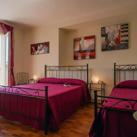 Alle Tre Rose 4* Montignoso